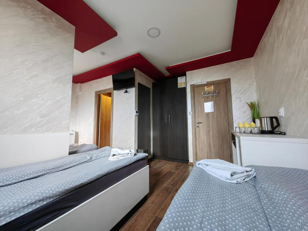Hotel Oldbrick Pub à Sombor Extérieur photo